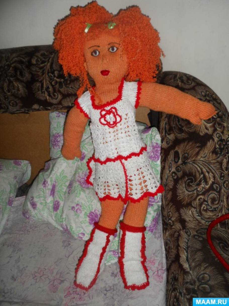 Альбіна Жданова   В'язана лялька своїми руками   Вже давно той стереотип, що в'язанням на гачках і спицях займаються тільки бабусі спростував себе, тому що цей вид хобі став модним серед молодих жінок і дівчат