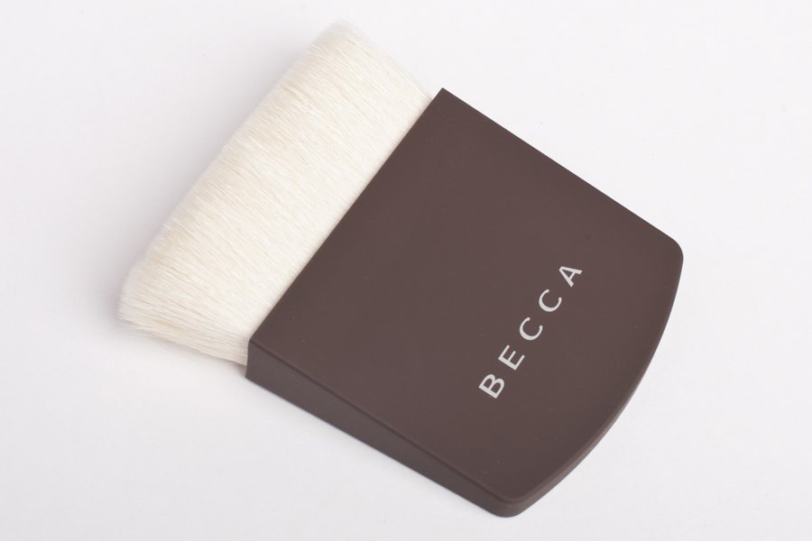 Універсальна кисть The One Perfecting Brush, Becca