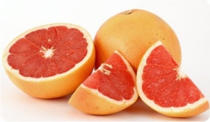 Апельсини і мандарини - перші з тих небагатьох південних фруктів, які були нам доступні ще з радянських часів