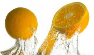 Ефірна олія створюється методом пресування корок плодів лимона