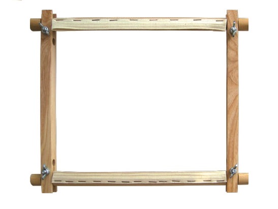 Спочатку квадратні п'яльця для вишивання представляли собою чотири дерев'яні бруски, які з'єднувалися між собою мотузками хрест - навхрест, один кінець таких п'ялець спирався на стіл, інший перебував на колінах у вишивальниці
